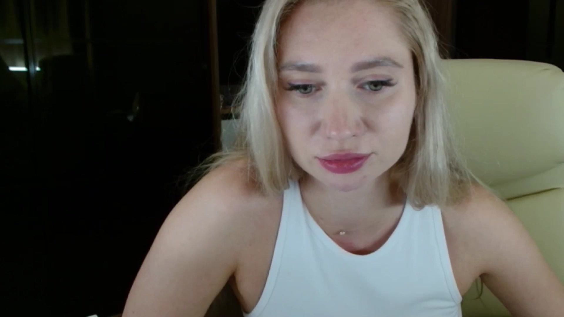 Gallery image thumbnail from Miss_Sylvia's myfreecams stream on, 07/30/2025, 20:41 image 18 of 20
