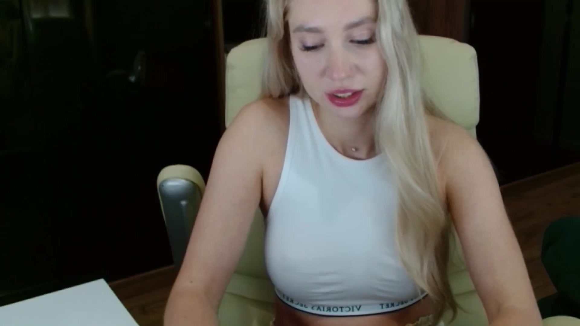 Gallery image thumbnail from Miss_Sylvia's myfreecams stream on, 07/30/2025, 20:41 image 14 of 20