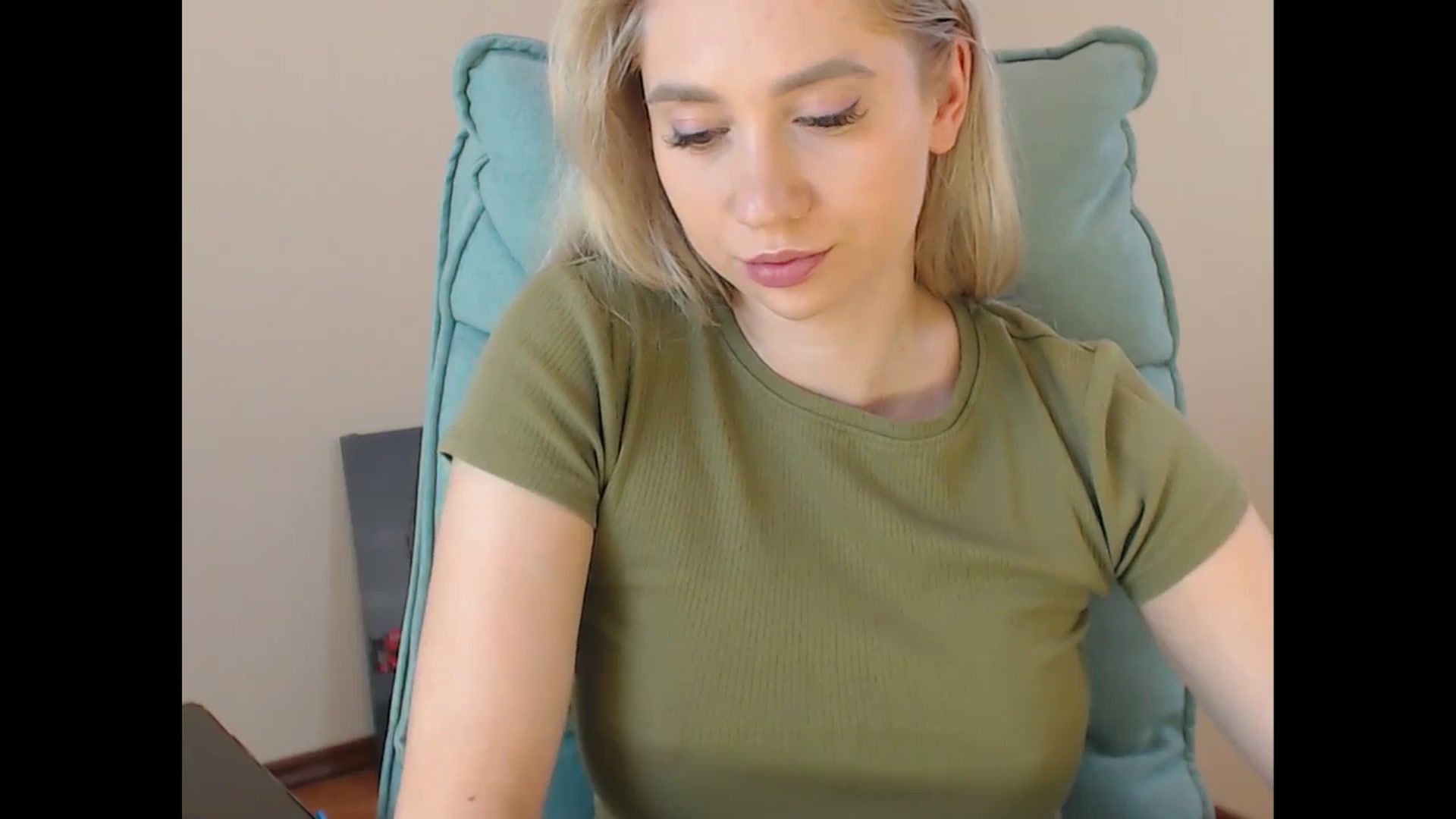 Gallery image thumbnail from Miss_Sylvia's myfreecams stream on, 07/31/2025, 14:40 image 4 of 20