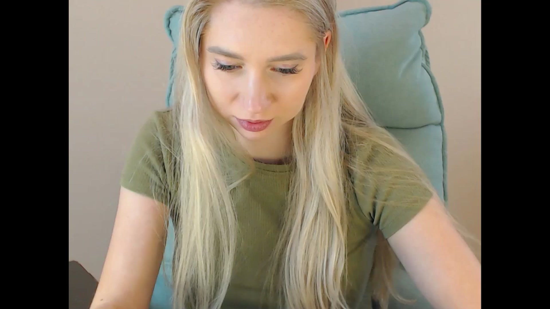 Gallery image thumbnail from Miss_Sylvia's myfreecams stream on, 07/31/2025, 19:11 image 15 of 20