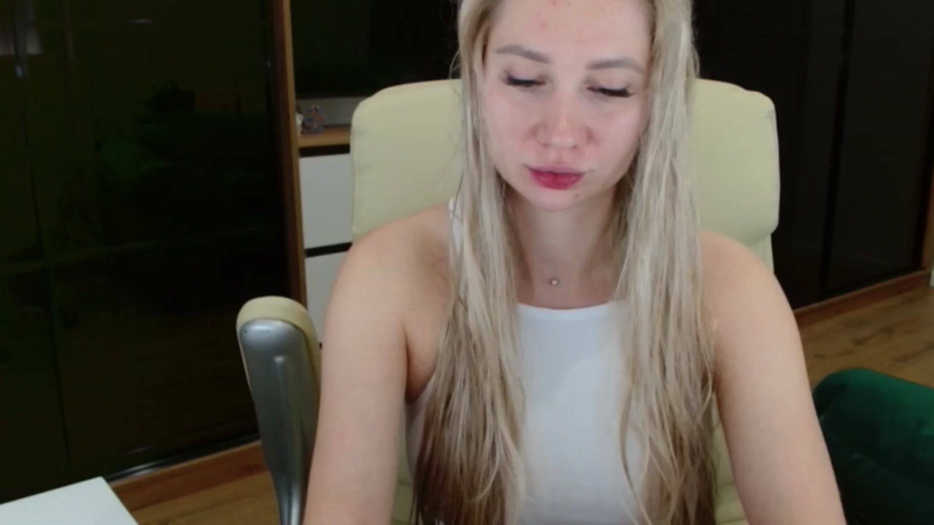 Gallery image thumbnail from Miss_Sylvia's myfreecams stream on, 08/04/2025, 15:14 image 2 of 20