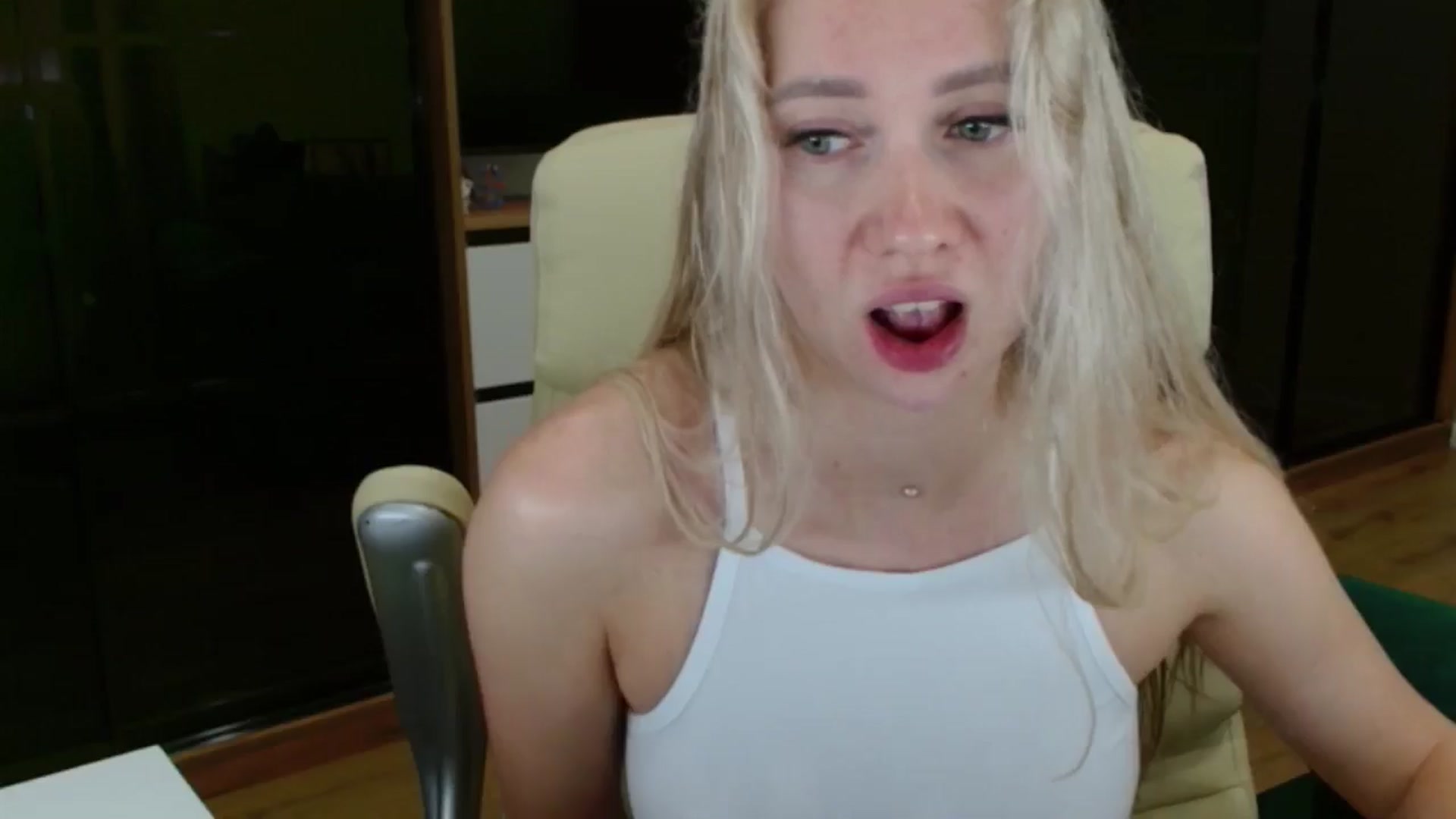 Gallery image thumbnail from Miss_Sylvia's myfreecams stream on, 08/04/2025, 15:14 image 11 of 20