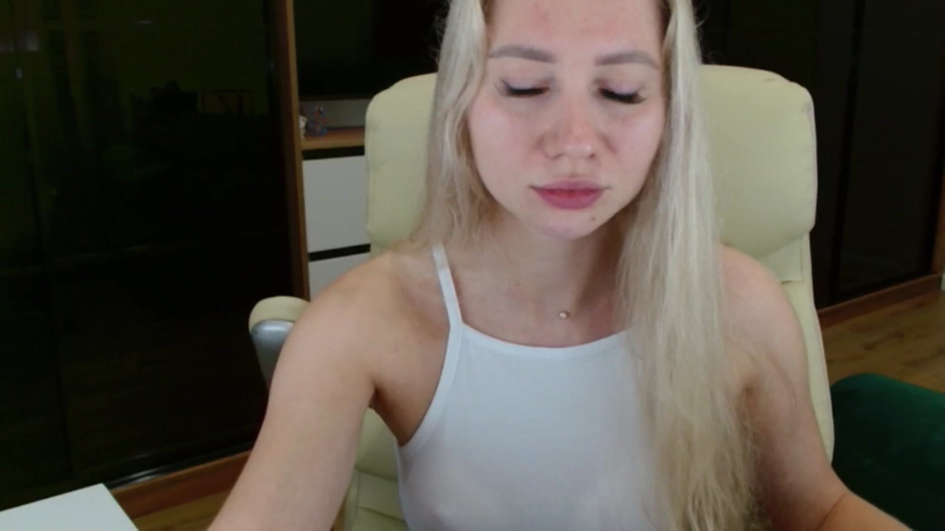 Gallery image thumbnail from Miss_Sylvia's myfreecams stream on, 08/04/2025, 15:14 image 18 of 20