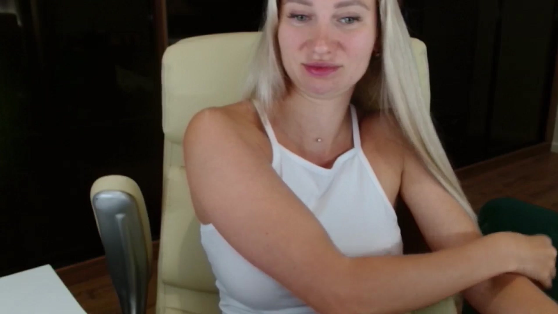 Gallery image thumbnail from Miss_Sylvia's myfreecams stream on, 08/18/2025, 19:40 image 3 of 20