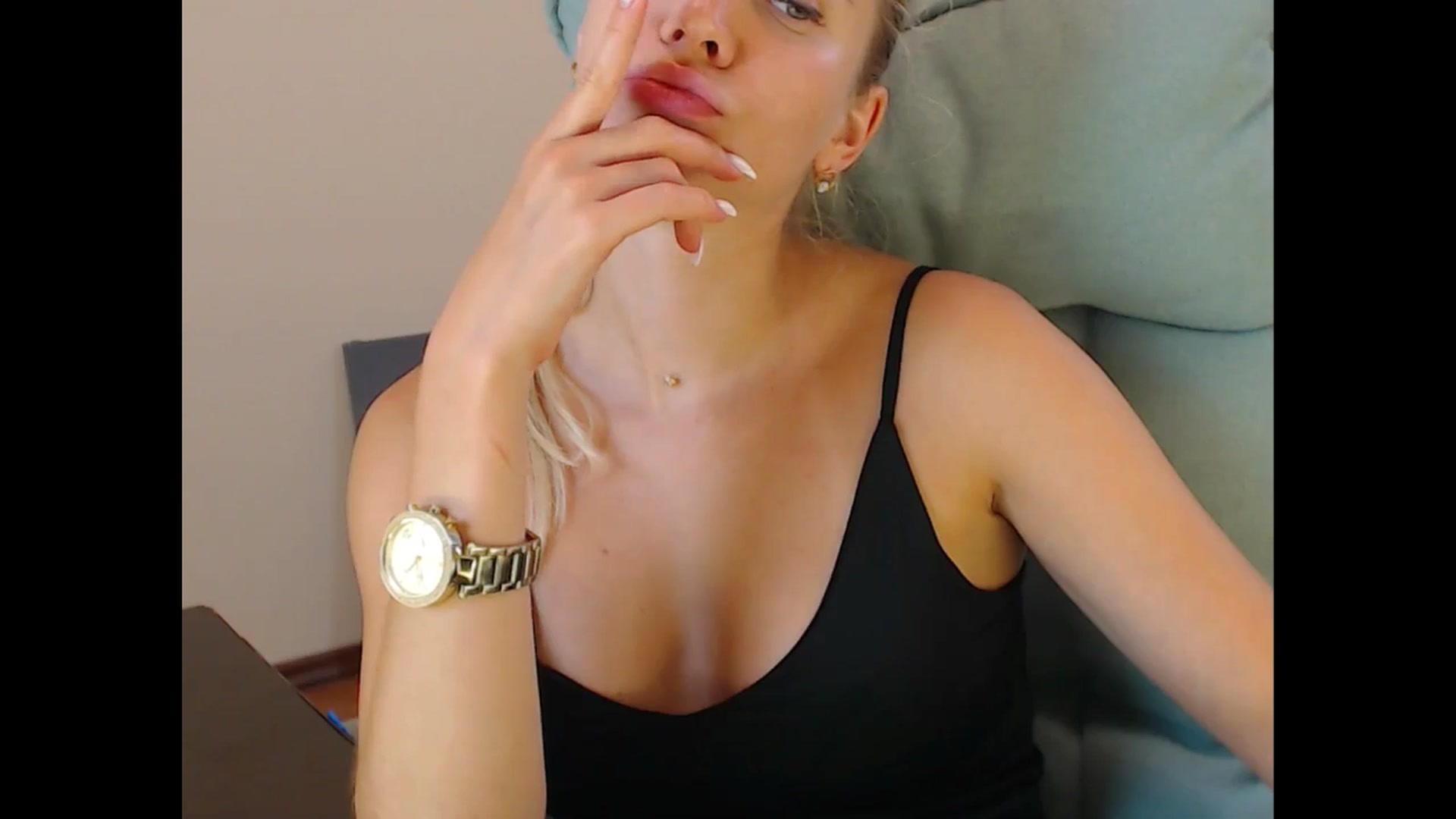 Gallery image thumbnail from Miss_Sylvia's myfreecams stream on, 08/19/2025, 18:36 image 3 of 20