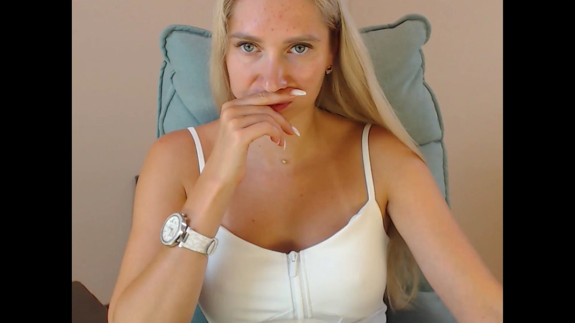 Gallery image thumbnail from Miss_Sylvia's myfreecams stream on, 08/21/2025, 19:03 image 18 of 20