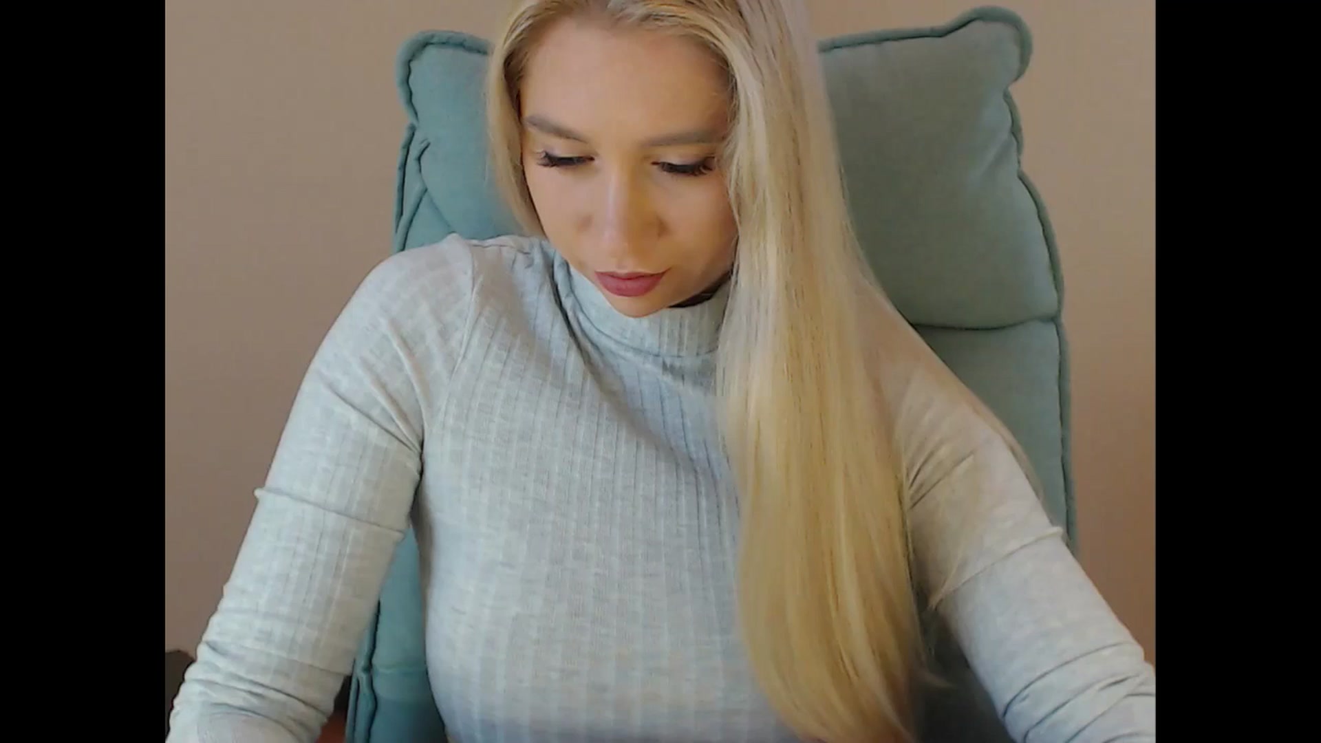 Gallery image thumbnail from Miss_Sylvia's myfreecams stream on, 08/26/2025, 17:13 image 5 of 20
