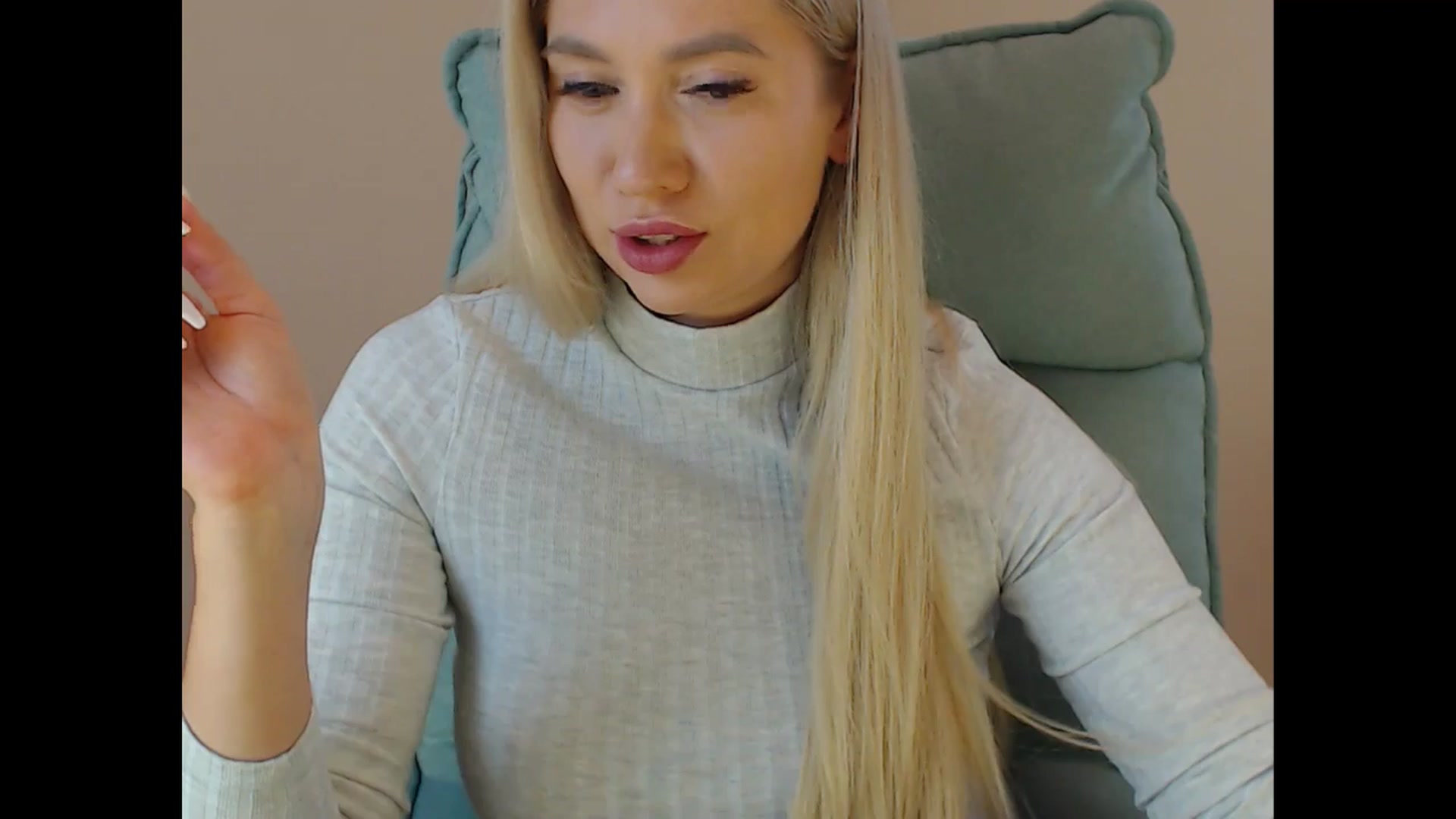 Gallery image thumbnail from Miss_Sylvia's myfreecams stream on, 08/26/2025, 17:13 image 12 of 20