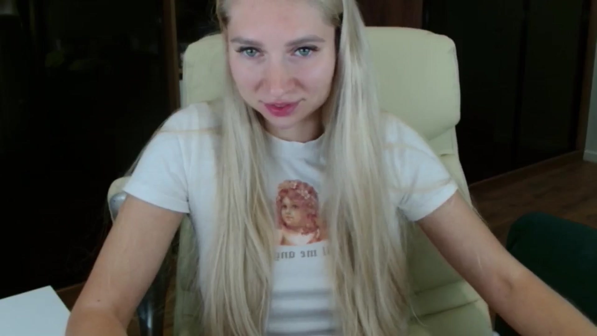 Gallery image thumbnail from Miss_Sylvia's myfreecams stream on, 08/28/2025, 14:30 image 18 of 20