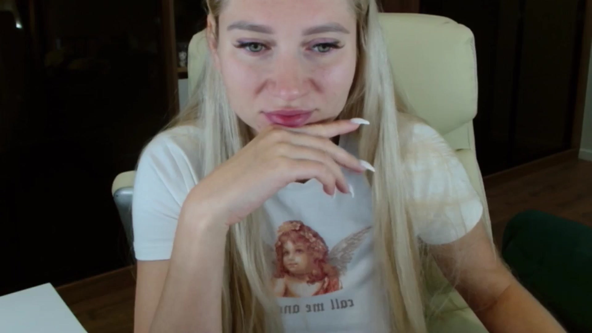 Gallery image thumbnail from Miss_Sylvia's myfreecams stream on, 08/28/2025, 14:30 image 9 of 20