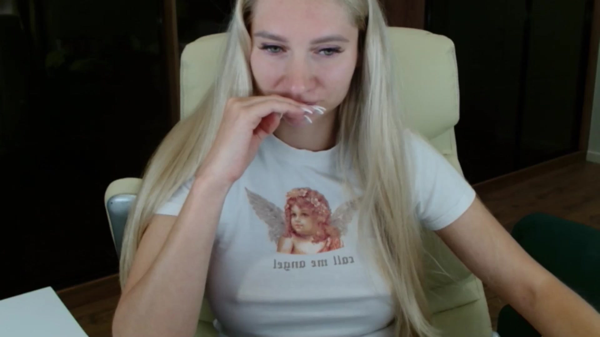 Gallery image thumbnail from Miss_Sylvia's myfreecams stream on, 08/28/2025, 14:30 image 19 of 20
