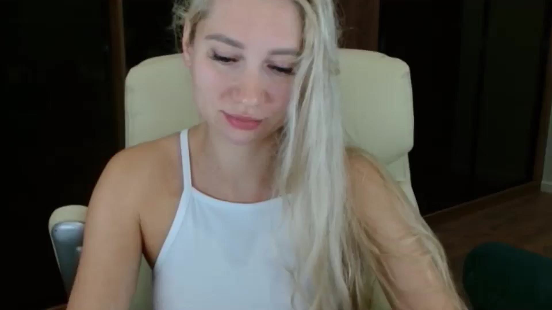 Gallery image thumbnail from Miss_Sylvia's myfreecams stream on, 08/29/2025, 19:55 image 8 of 20