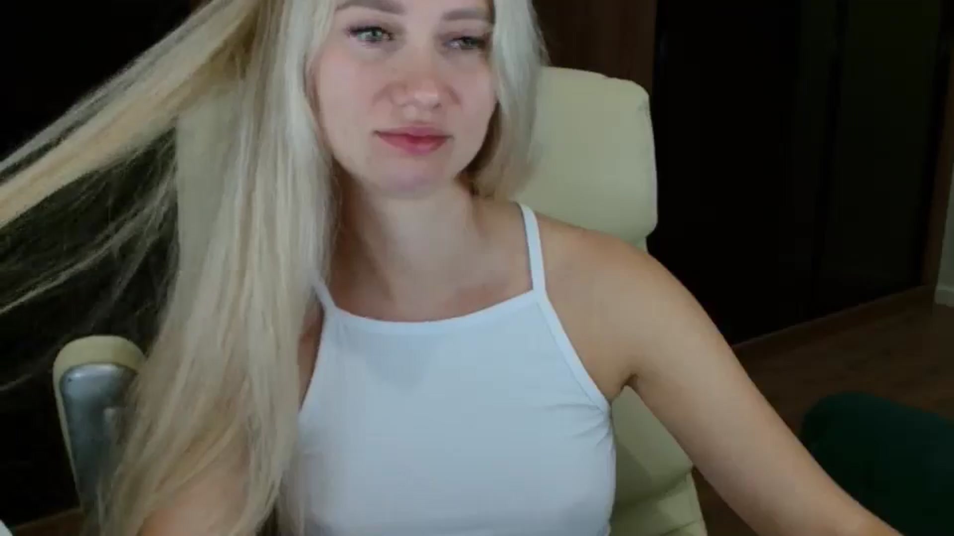 Gallery image thumbnail from Miss_Sylvia's myfreecams stream on, 08/29/2025, 20:40 image 17 of 20