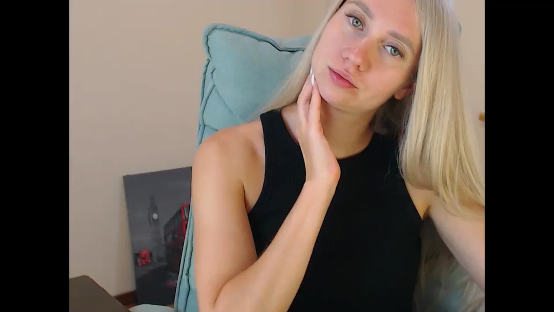 Gallery image thumbnail from Miss_Sylvia's myfreecams stream on, 09/01/2025, 17:38 image 5 of 20