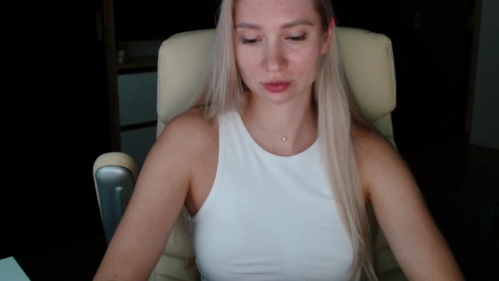 Gallery image thumbnail from Miss_Sylvia's myfreecams stream on, 09/02/2025, 16:58 image 16 of 20