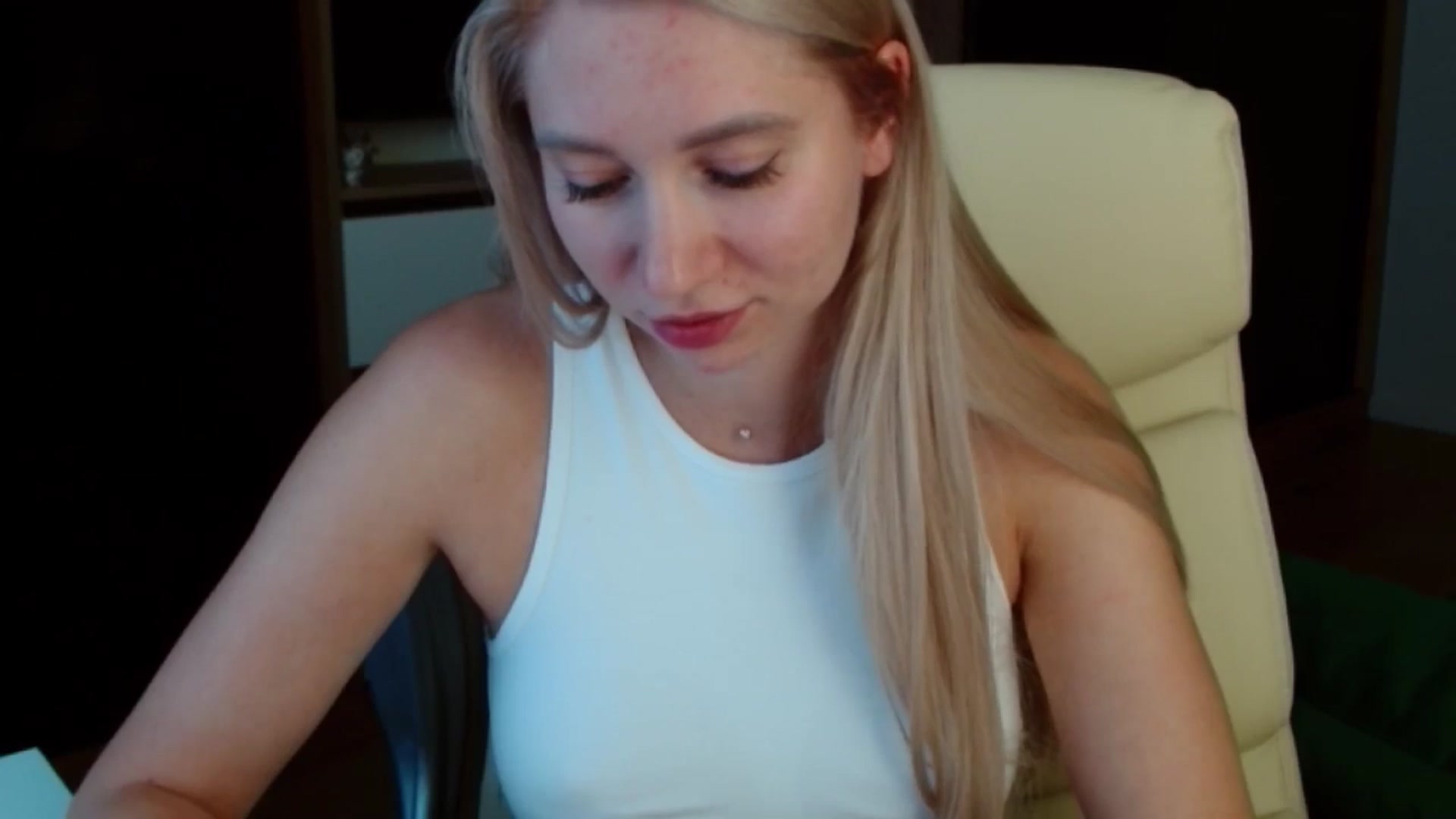 Gallery image thumbnail from Miss_Sylvia's myfreecams stream on, 09/02/2025, 16:58 image 10 of 20