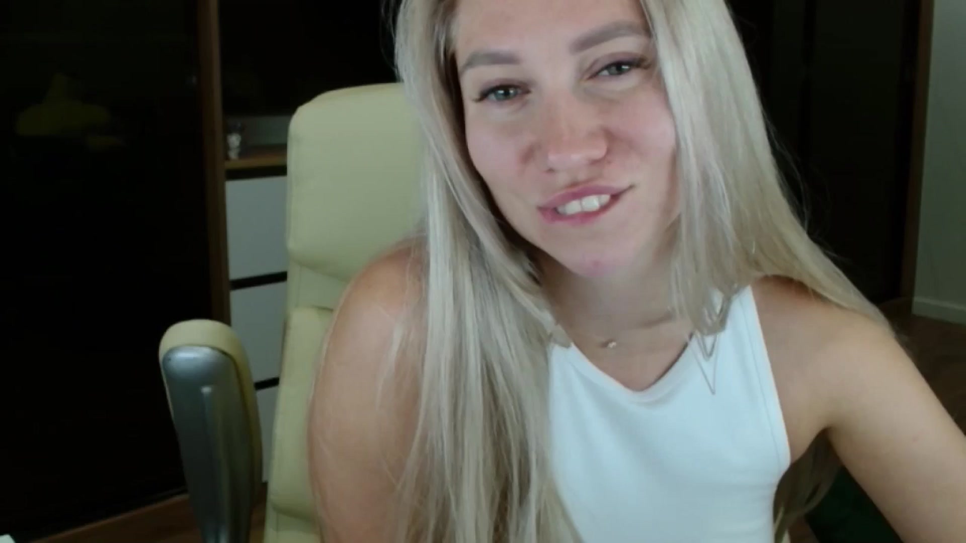 Gallery image thumbnail from Miss_Sylvia's myfreecams stream on, 09/02/2025, 17:42 image 11 of 20