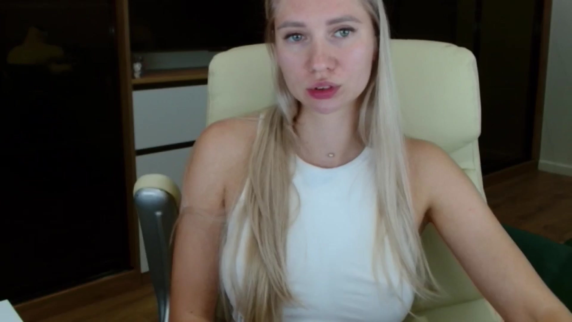 Gallery image thumbnail from Miss_Sylvia's myfreecams stream on, 09/02/2025, 18:38 image 9 of 20