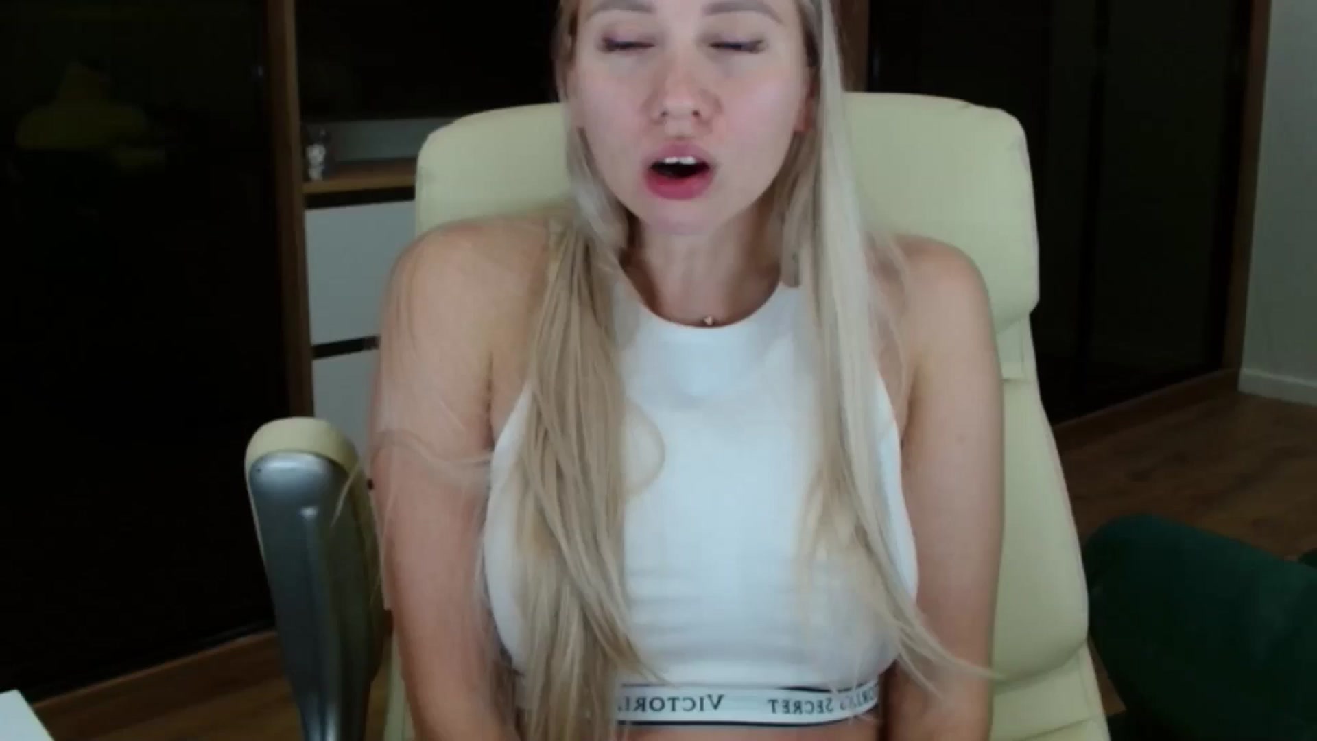 Gallery image thumbnail from Miss_Sylvia's myfreecams stream on, 09/02/2025, 18:38 image 4 of 20
