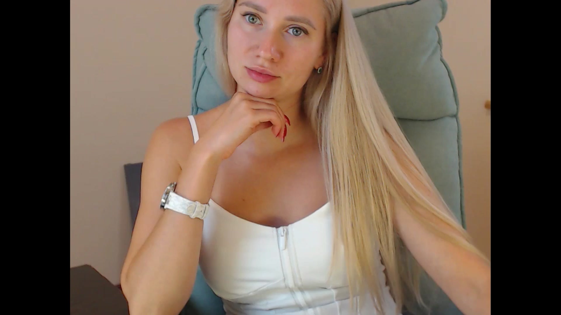 Gallery image thumbnail from Miss_Sylvia's myfreecams stream on, 09/03/2025, 19:16 image 13 of 20