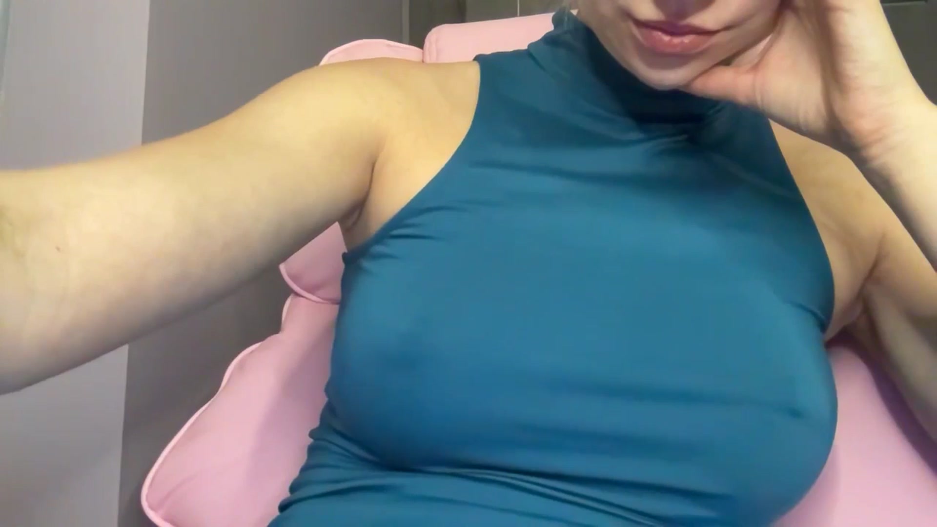 Gallery image thumbnail from Miss_Sylvia's myfreecams stream on, 09/07/2025, 17:51 image 9 of 20