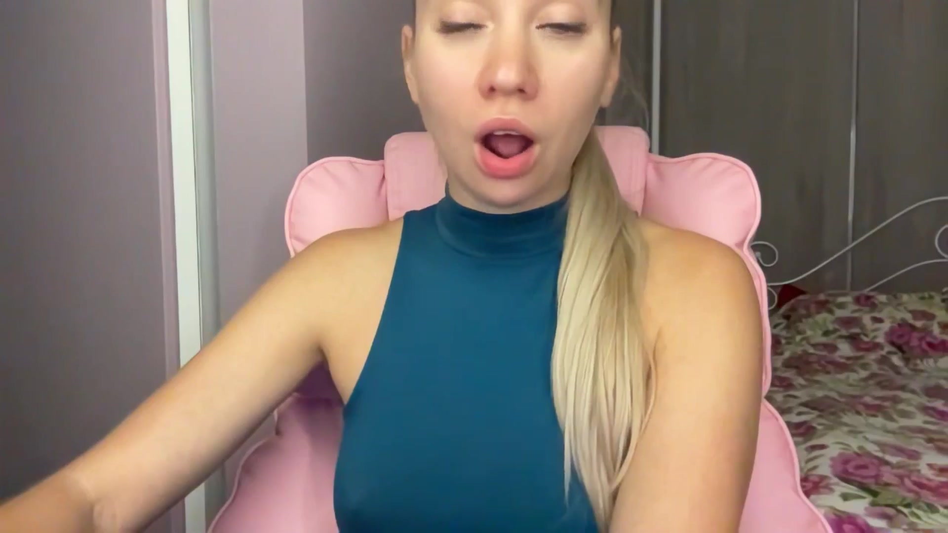 Gallery image thumbnail from Miss_Sylvia's myfreecams stream on, 09/07/2025, 18:18 image 2 of 20