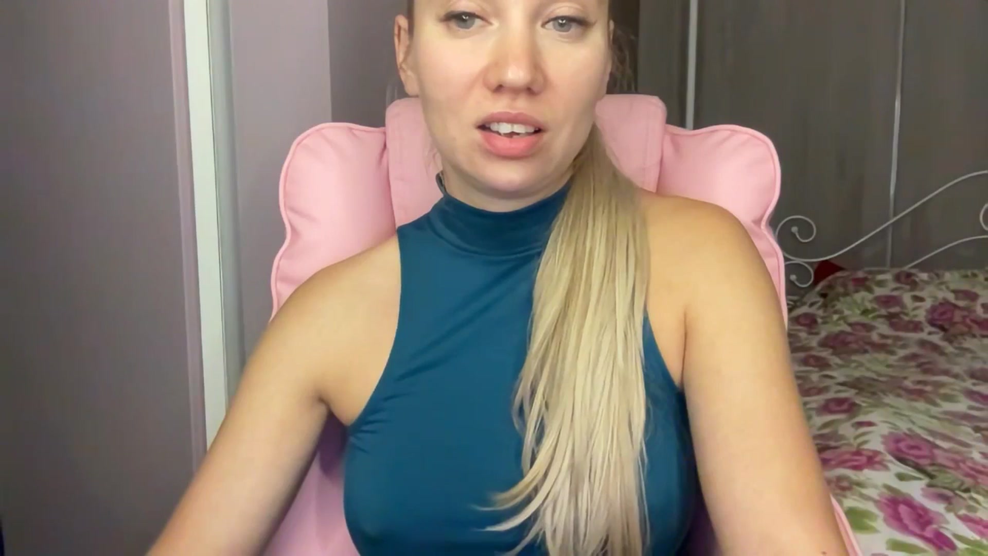 Gallery image thumbnail from Miss_Sylvia's myfreecams stream on, 09/07/2025, 18:47 image 8 of 20
