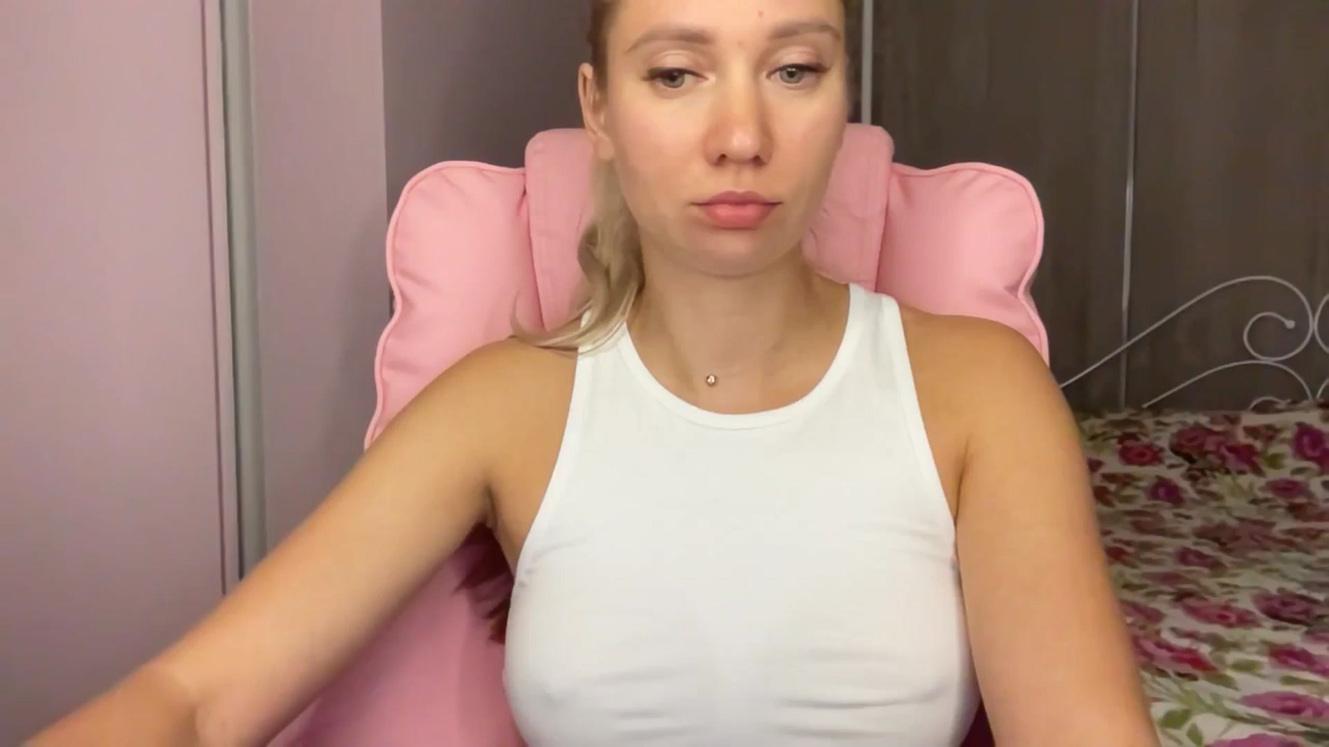 Gallery image thumbnail from Miss_Sylvia's myfreecams stream on, 09/08/2025, 17:10 image 6 of 20