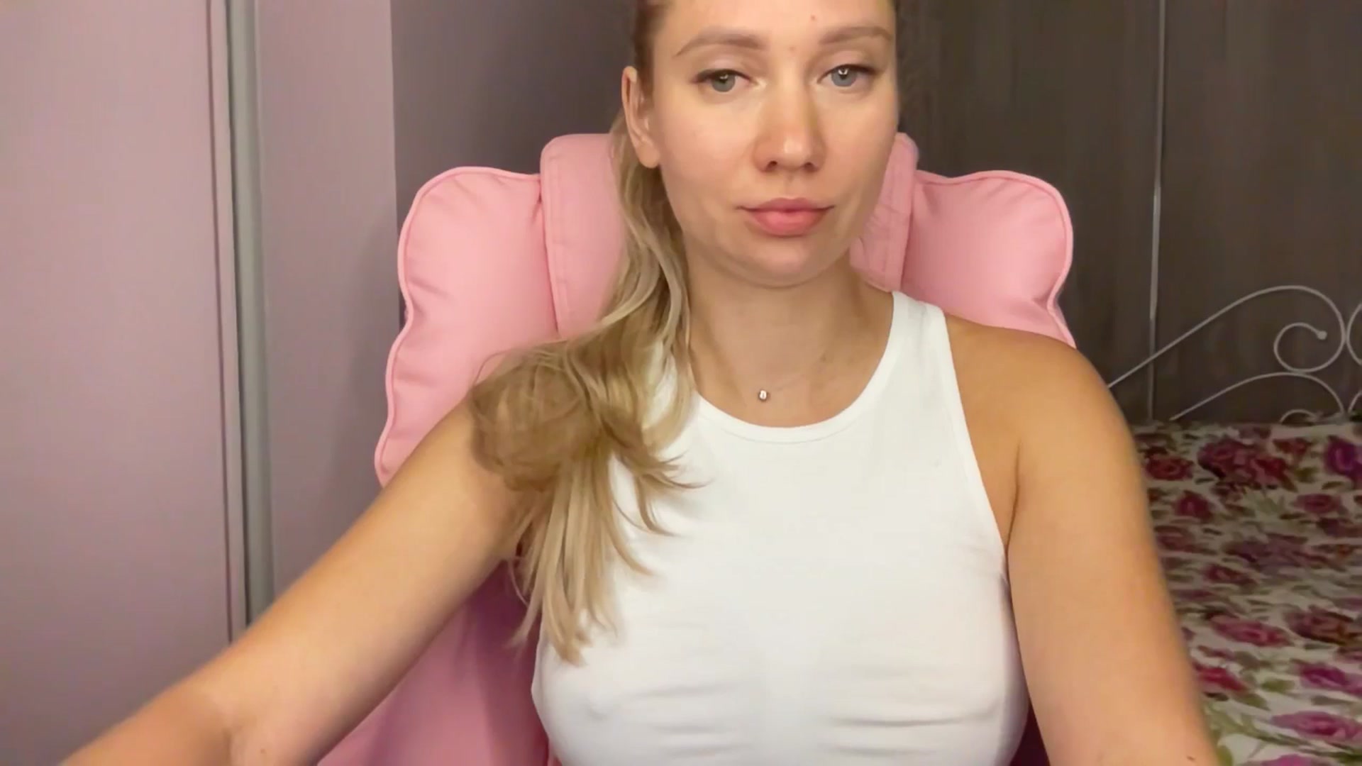 Gallery image thumbnail from Miss_Sylvia's myfreecams stream on, 09/08/2025, 17:10 image 2 of 20