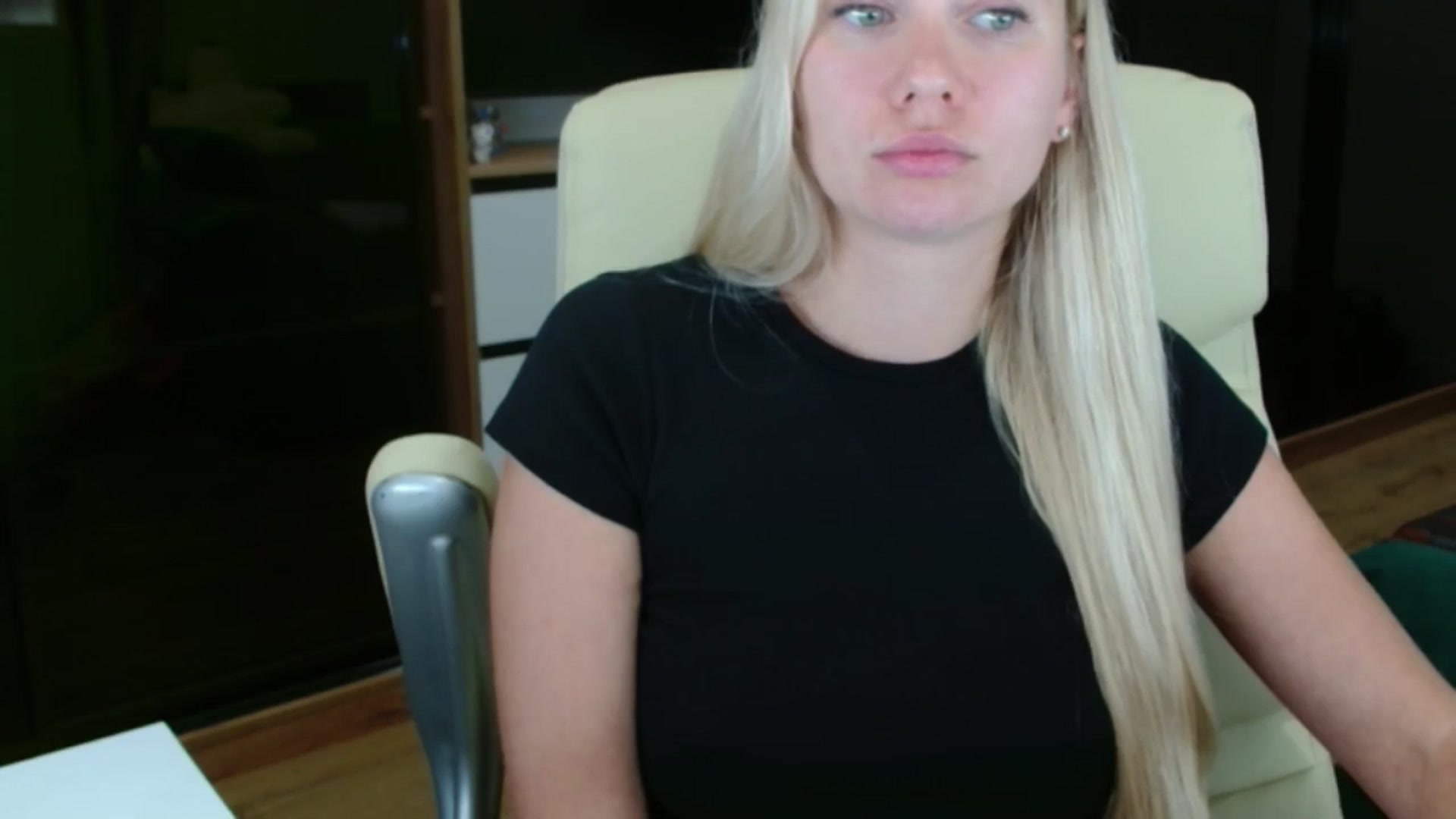Gallery image thumbnail from Miss_Sylvia's myfreecams stream on, 10/02/2025, 22:04 image 8 of 20