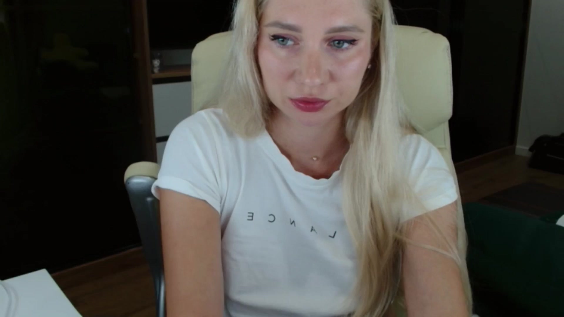 Gallery image thumbnail from Miss_Sylvia's myfreecams stream on, 10/03/2025, 19:17 image 1 of 20
