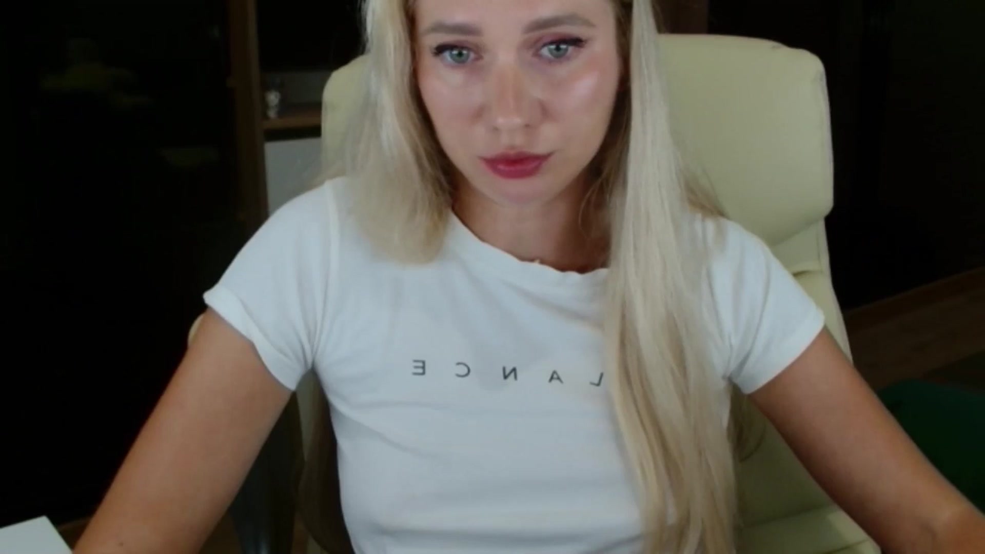 Gallery image thumbnail from Miss_Sylvia's myfreecams stream on, 10/03/2025, 19:17 image 5 of 20