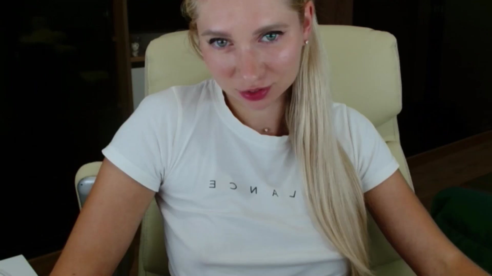 Gallery image thumbnail from Miss_Sylvia's myfreecams stream on, 10/03/2025, 19:57 image 20 of 20