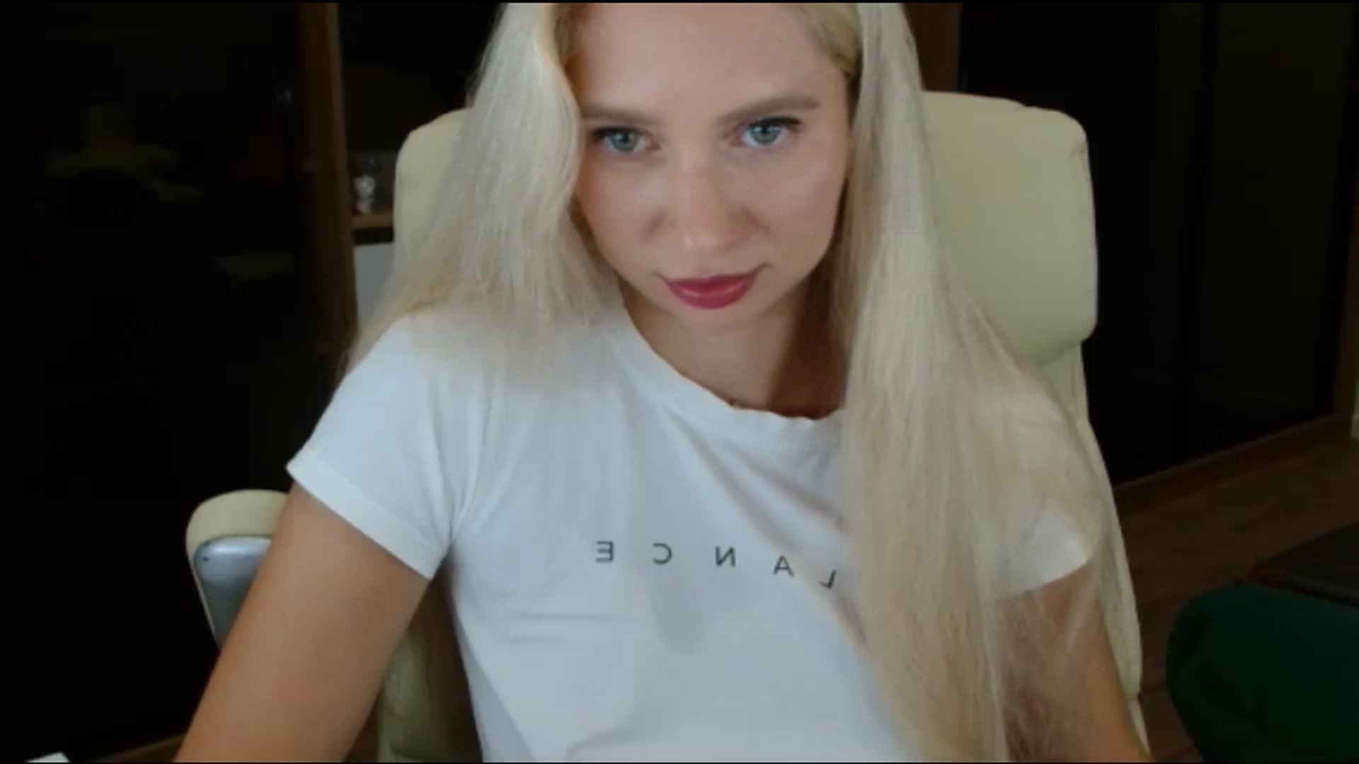 Gallery image thumbnail from Miss_Sylvia's myfreecams stream on, 10/05/2025, 19:48 image 7 of 20