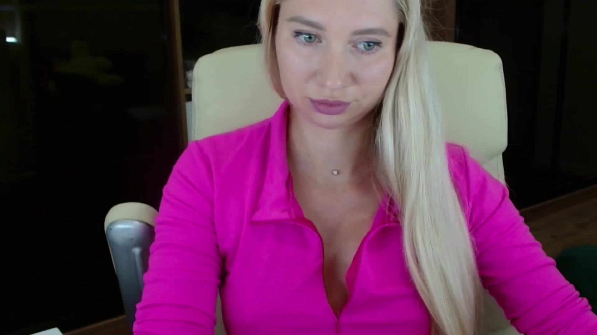 Gallery image thumbnail from Miss_Sylvia's myfreecams stream on, 10/07/2025, 16:58 image 18 of 20