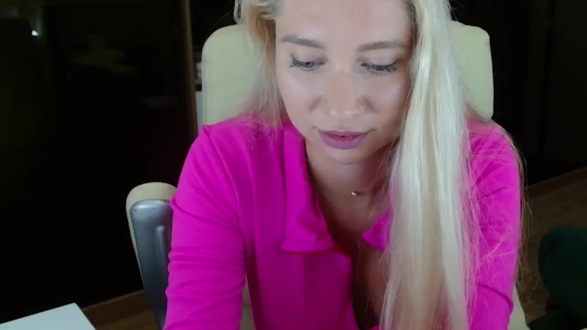 Gallery image thumbnail from Miss_Sylvia's myfreecams stream on, 10/07/2025, 18:55 image 9 of 20
