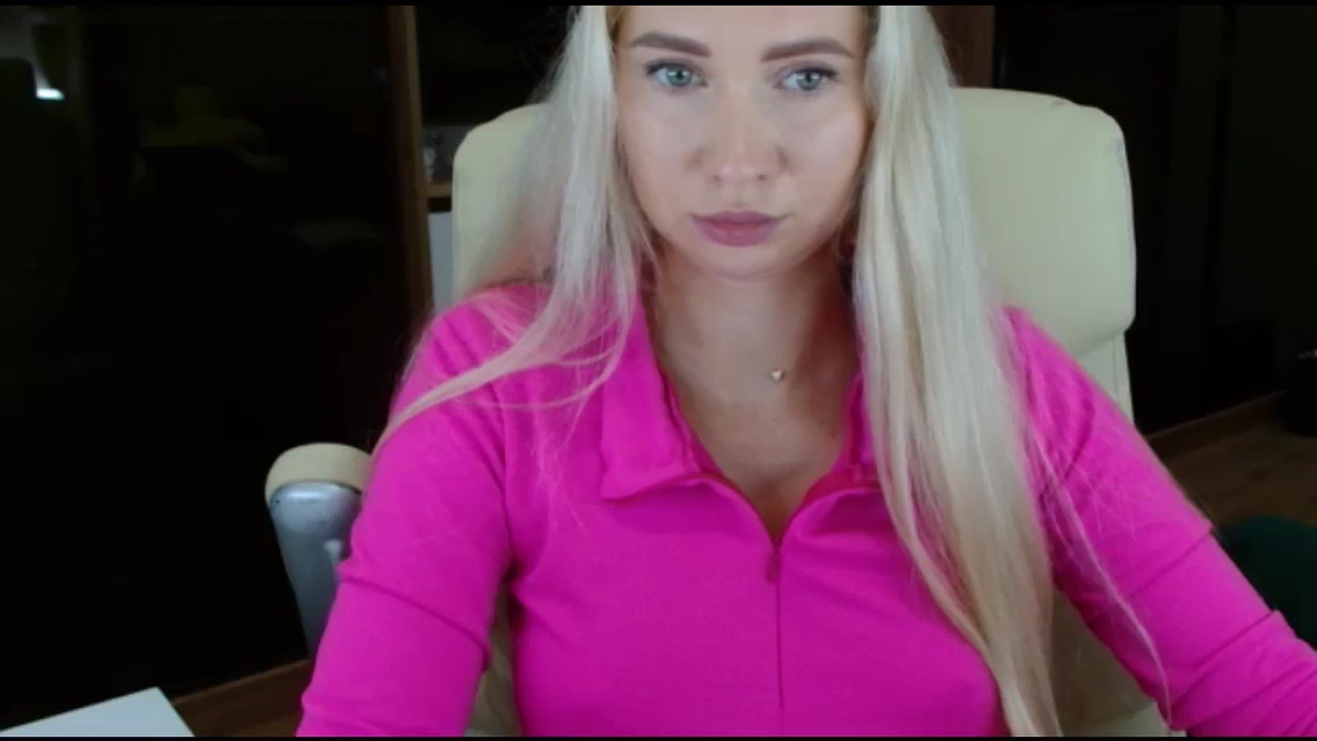 Gallery image thumbnail from Miss_Sylvia's myfreecams stream on, 10/10/2025, 20:18 image 3 of 20