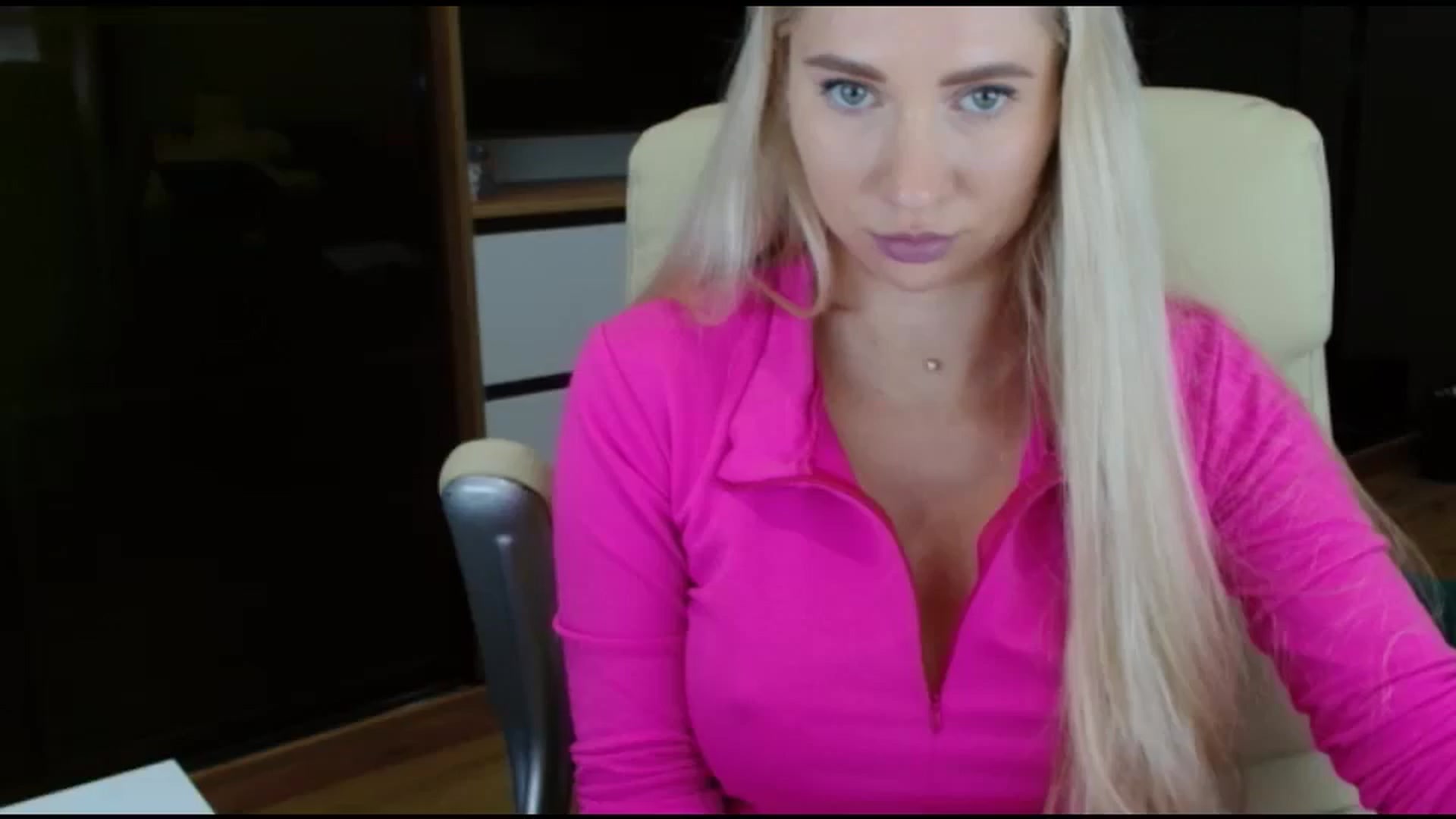 Gallery image thumbnail from Miss_Sylvia's myfreecams stream on, 10/10/2025, 20:18 image 6 of 20