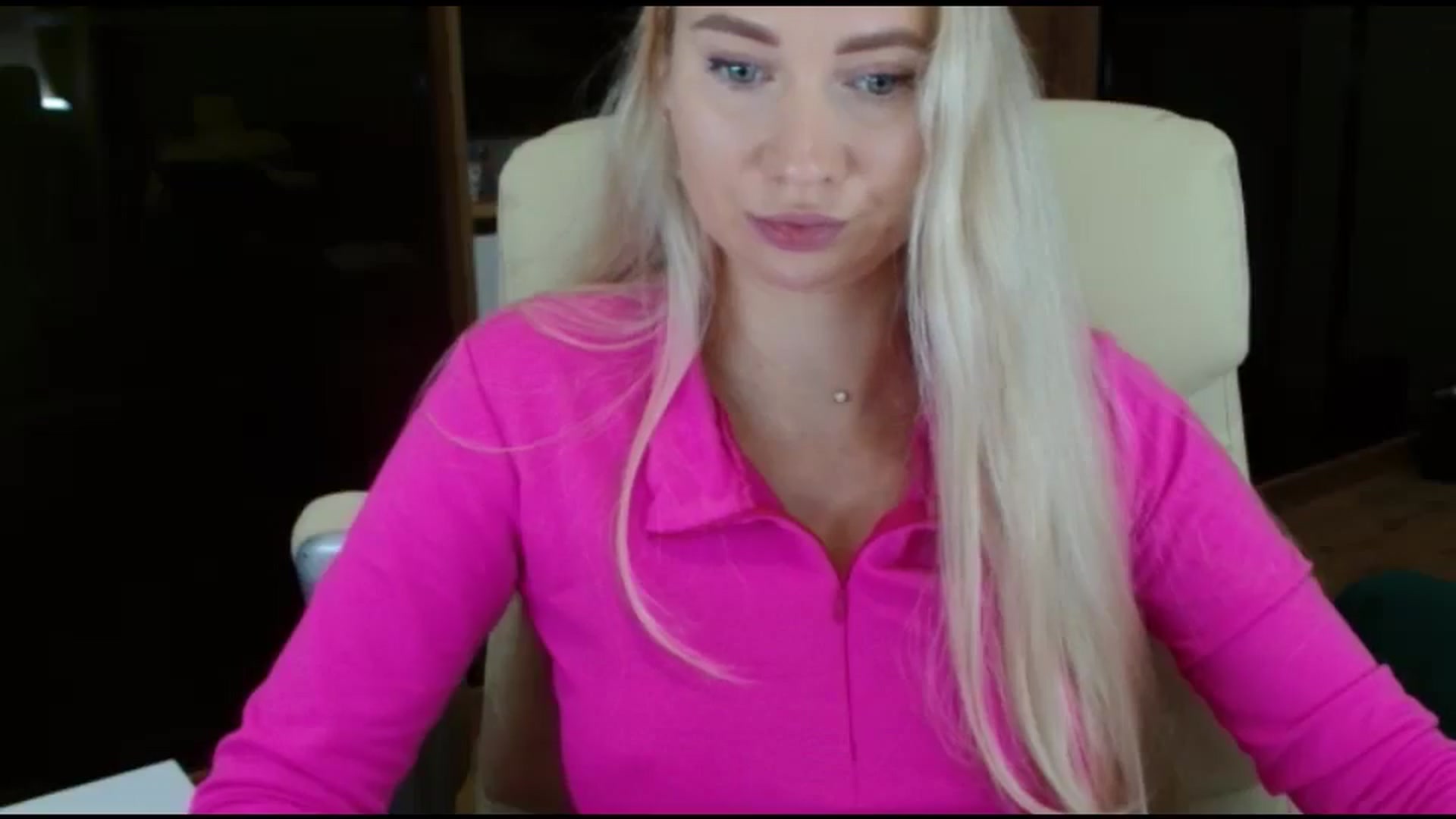 Gallery image thumbnail from Miss_Sylvia's myfreecams stream on, 10/10/2025, 20:18 image 5 of 20