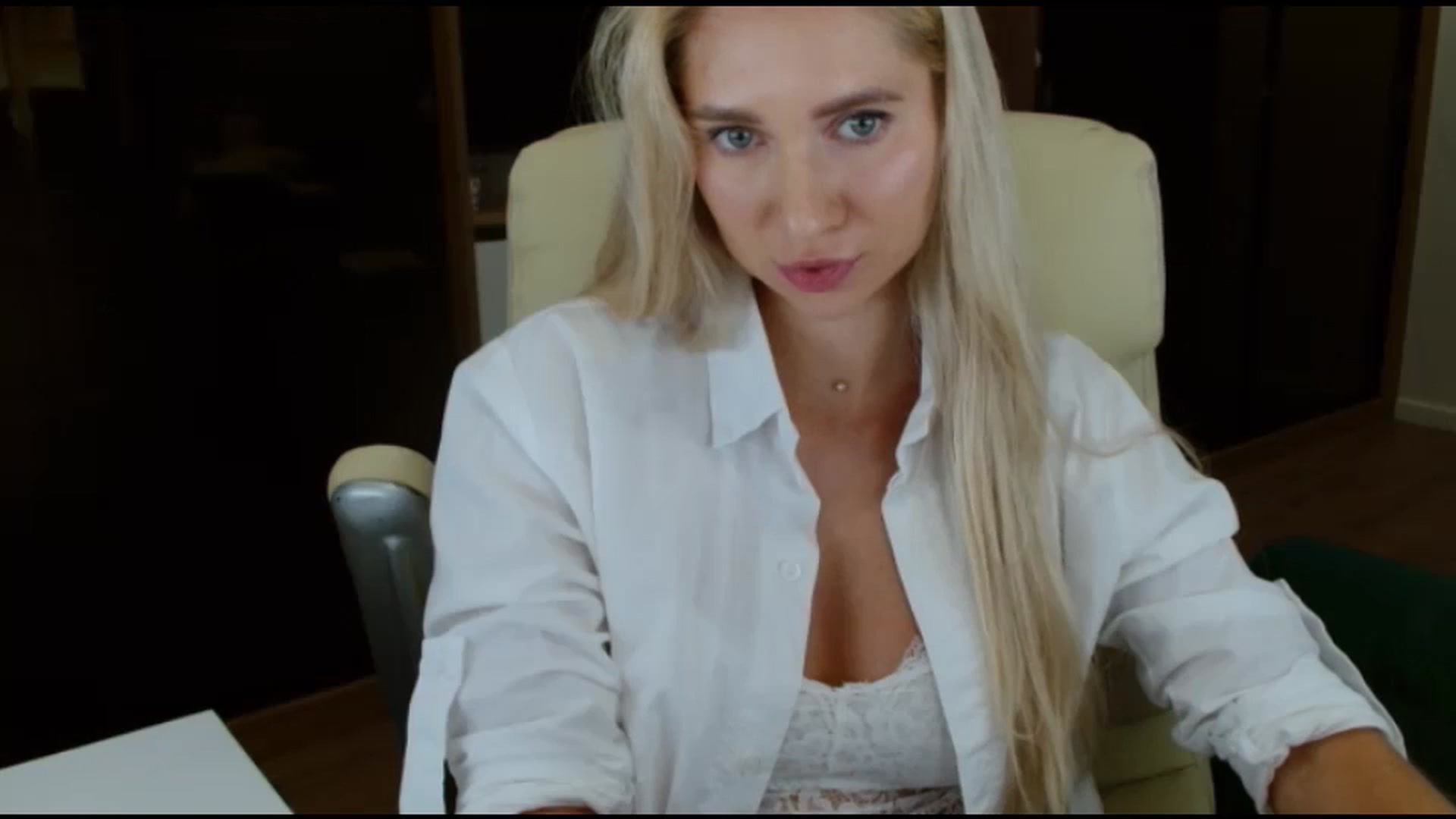 Gallery image thumbnail from Miss_Sylvia's myfreecams stream on, 10/11/2025, 20:39 image 13 of 20