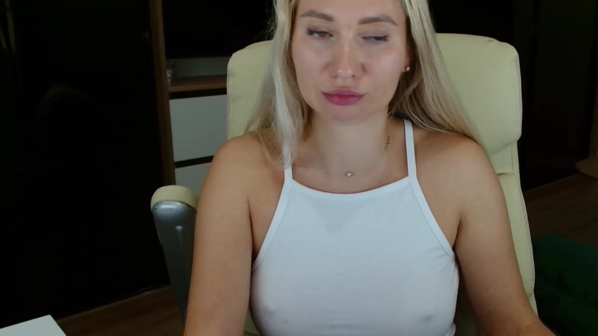 Gallery image thumbnail from Miss_Sylvia's myfreecams stream on, 10/14/2025, 21:09 image 16 of 20