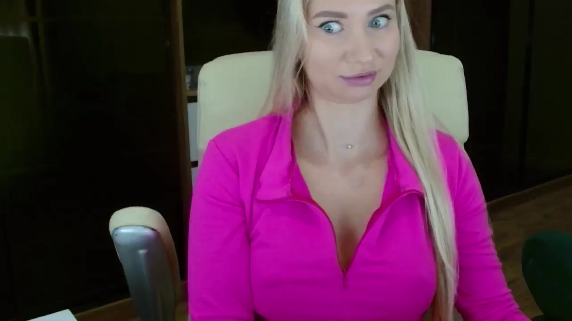 Gallery image thumbnail from Miss_Sylvia's myfreecams stream on, 10/15/2025, 18:44 image 20 of 20