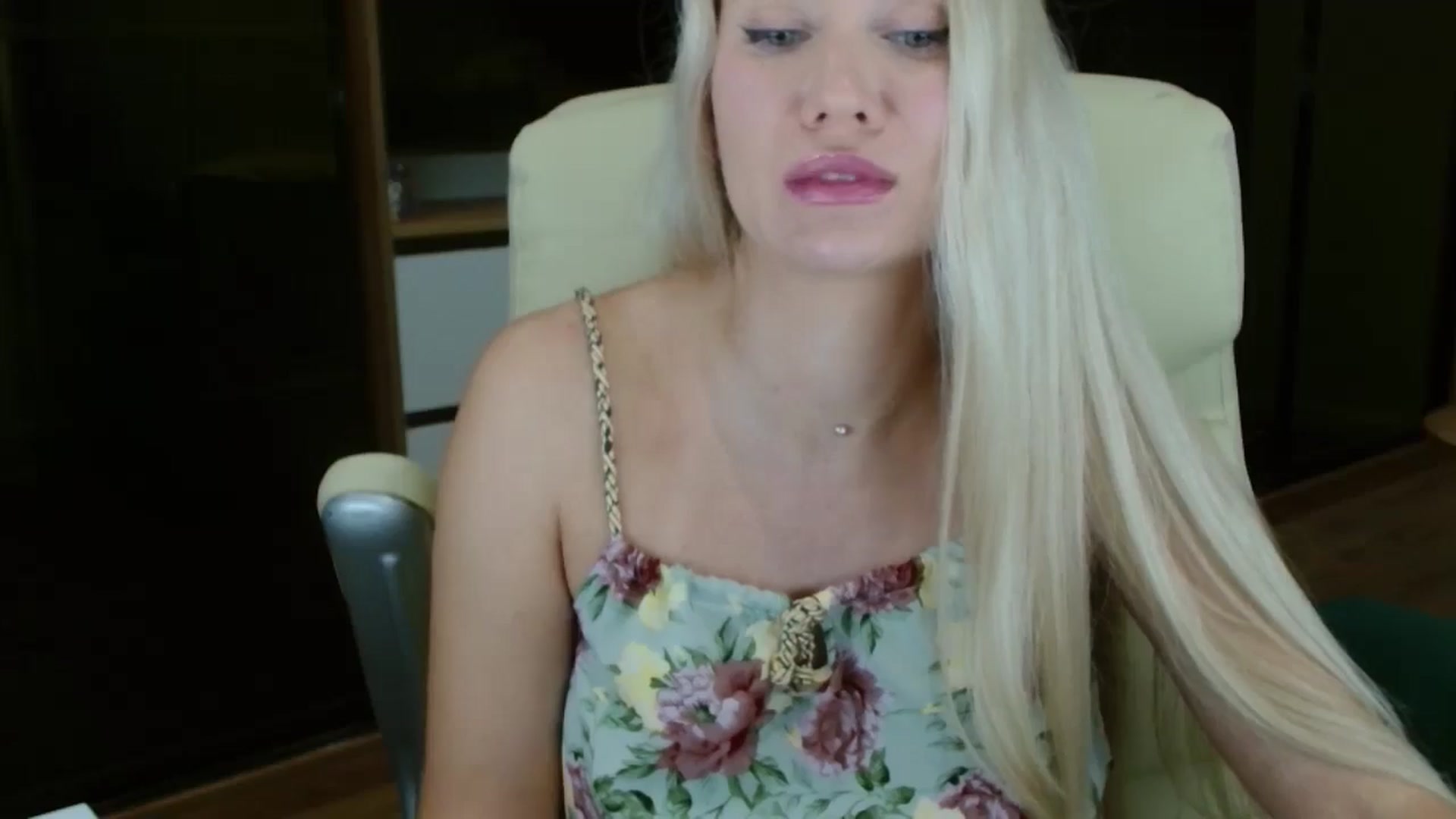 Gallery image thumbnail from Miss_Sylvia's myfreecams stream on, 10/16/2025, 18:36 image 6 of 20