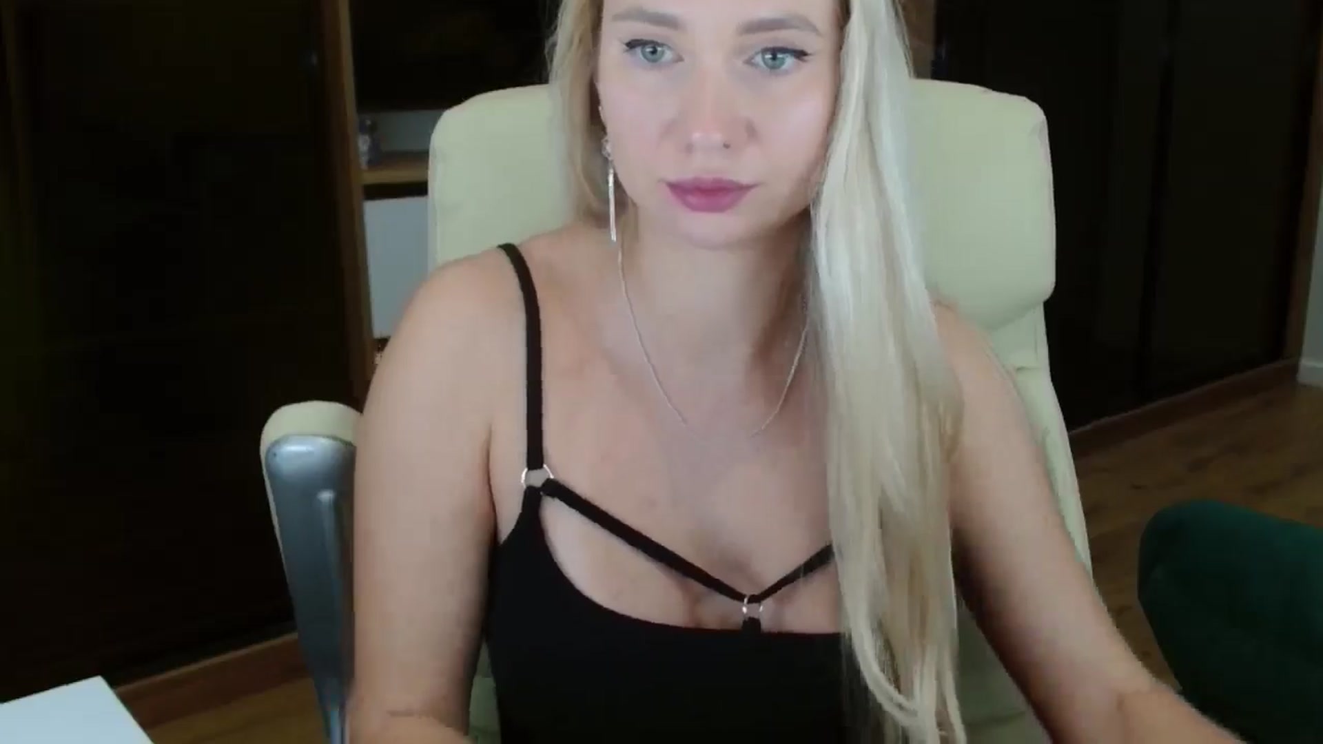 Gallery image thumbnail from Miss_Sylvia's myfreecams stream on, 10/17/2025, 20:26 image 9 of 20