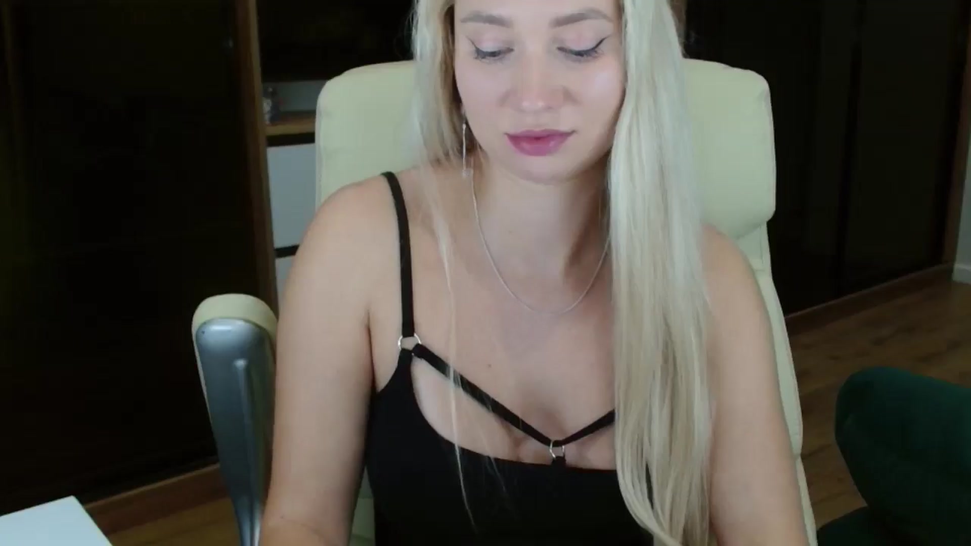 Gallery image thumbnail from Miss_Sylvia's myfreecams stream on, 10/17/2025, 20:26 image 6 of 20