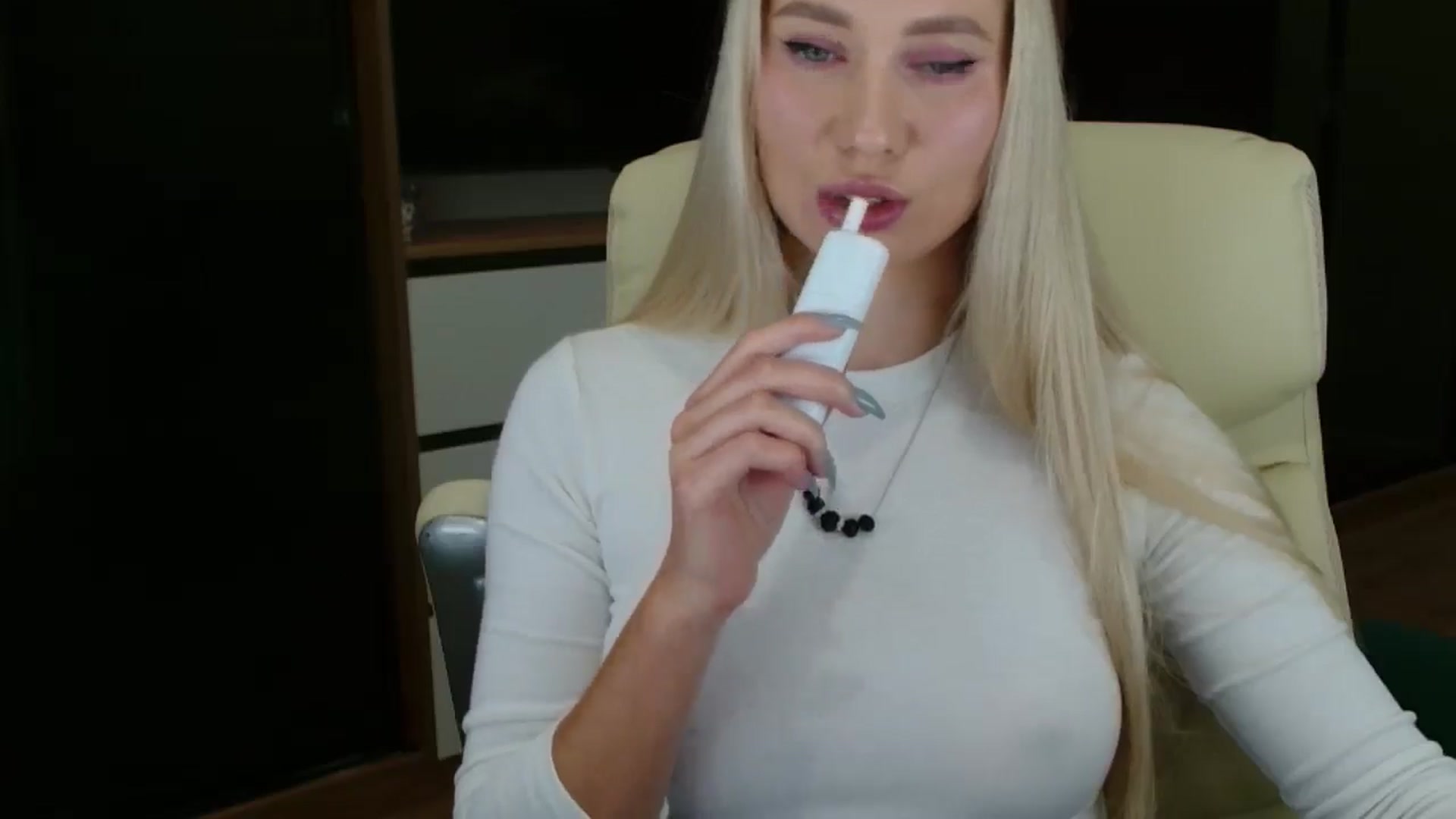 Gallery image thumbnail from Miss_Sylvia's myfreecams stream on, 10/18/2025, 18:22 image 13 of 20