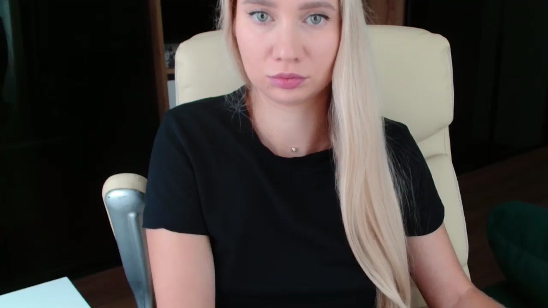 Gallery image thumbnail from Miss_Sylvia's myfreecams stream on, 10/23/2025, 13:33 image 9 of 20