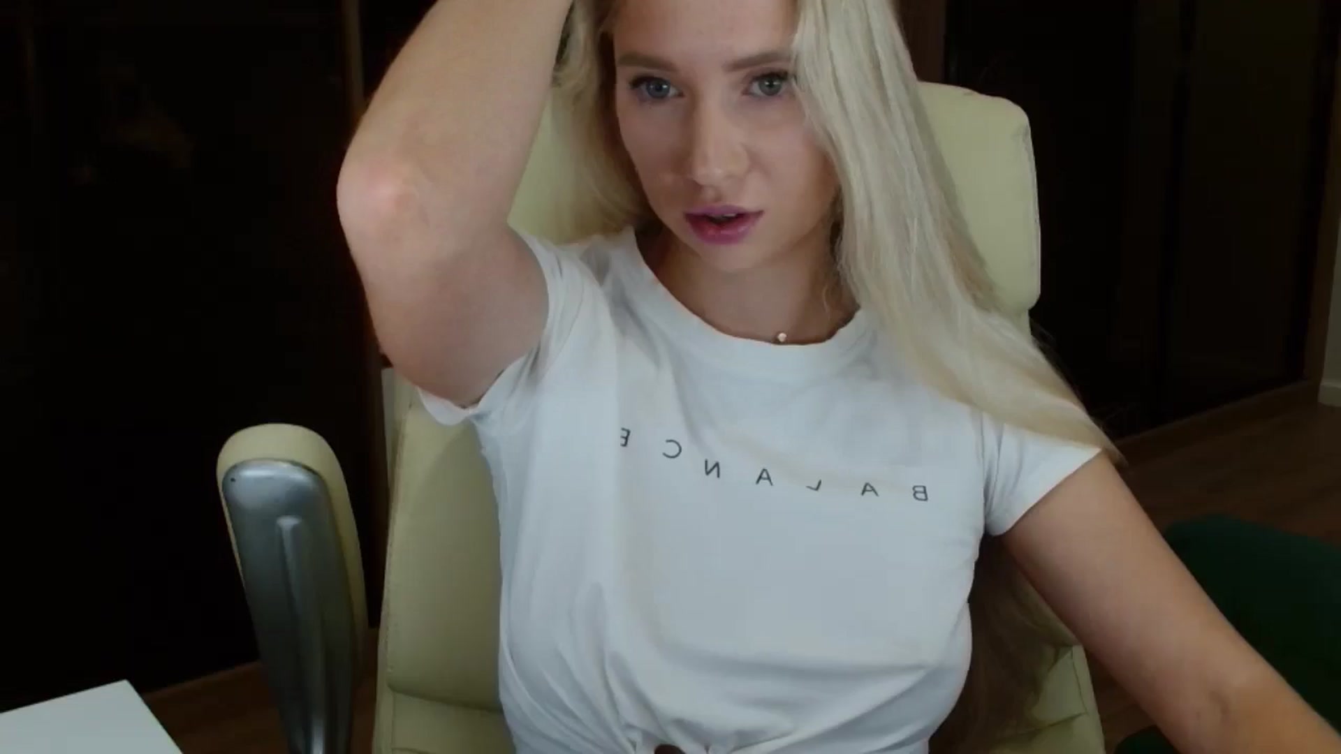 Gallery image thumbnail from Miss_Sylvia's myfreecams stream on, 10/24/2025, 14:27 image 18 of 20