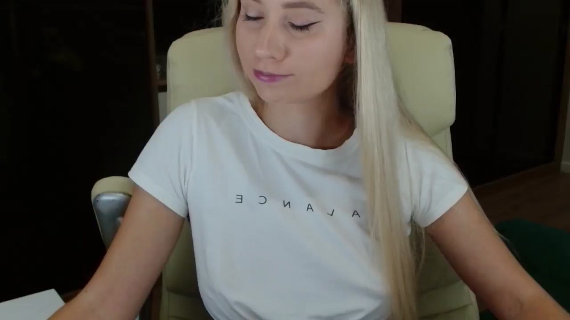 Gallery image thumbnail from Miss_Sylvia's myfreecams stream on, 10/24/2025, 14:27 image 1 of 20