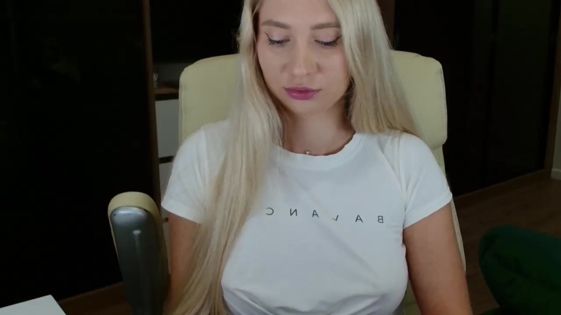 Gallery image thumbnail from Miss_Sylvia's myfreecams stream on, 10/24/2025, 15:16 image 3 of 20